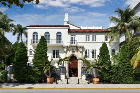 casa versace ocean drive|gianni's versace mansion.